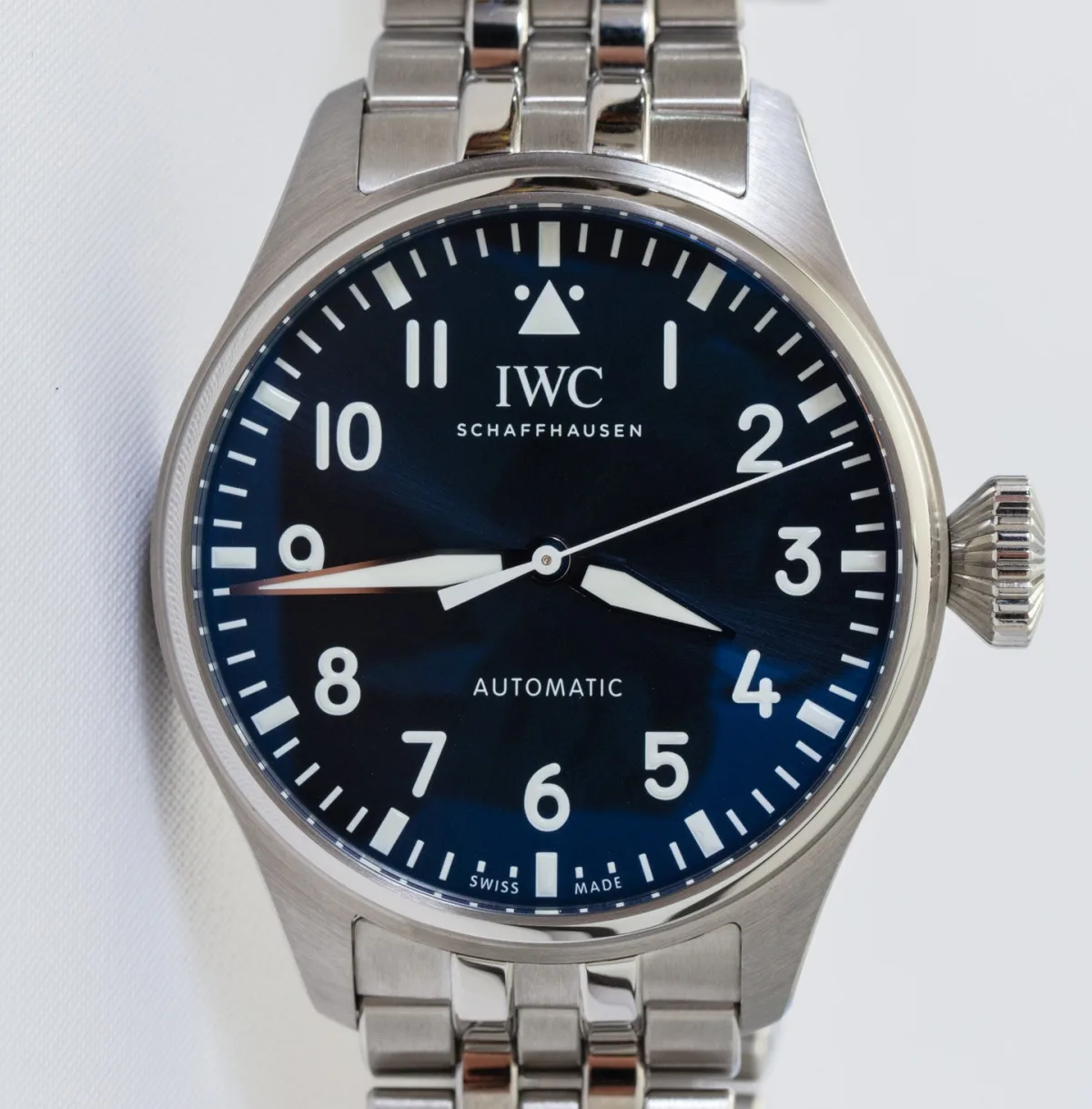 IWC caliber 82100 movement detail