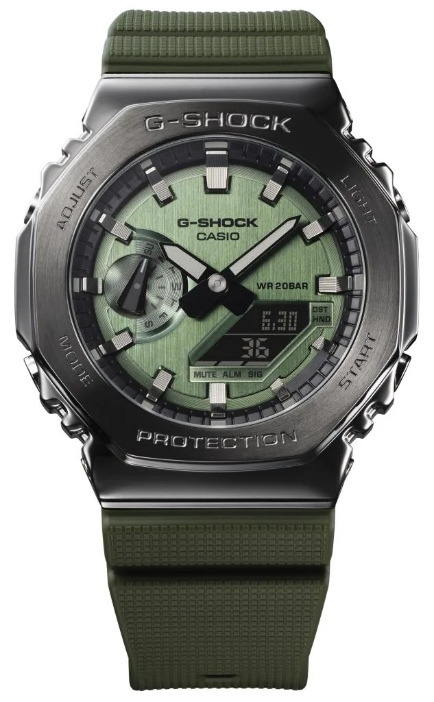 Casio G-Shock GM2100B-4A ruby red dial