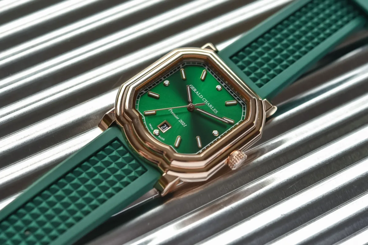 Gerald Charles Maestro Premier 2021 model with gold case