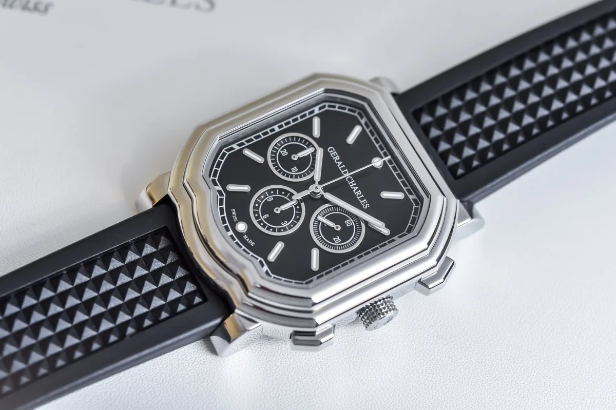 Curved bezel and pushers of Maestro GC3.0-A chronograph
