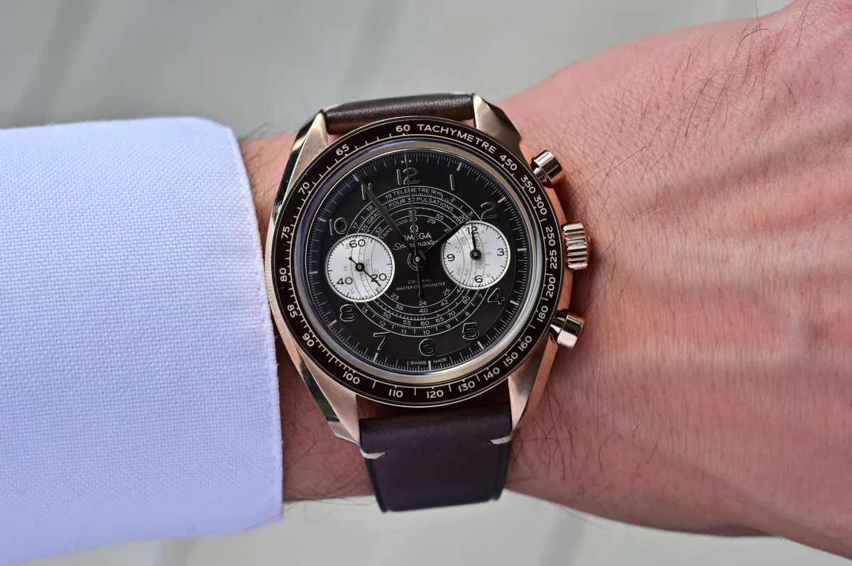 Bronze-Gold Omega Speedmaster Chronoscope watch