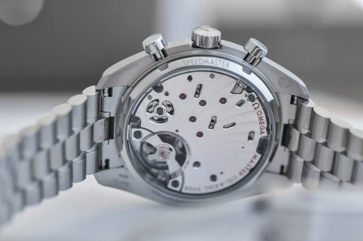 Decorative bridge of Omega Caliber 9908