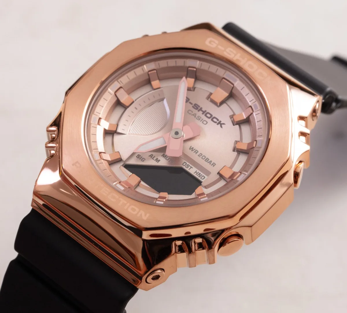 Casio G-Shock GM2100 dial close-up