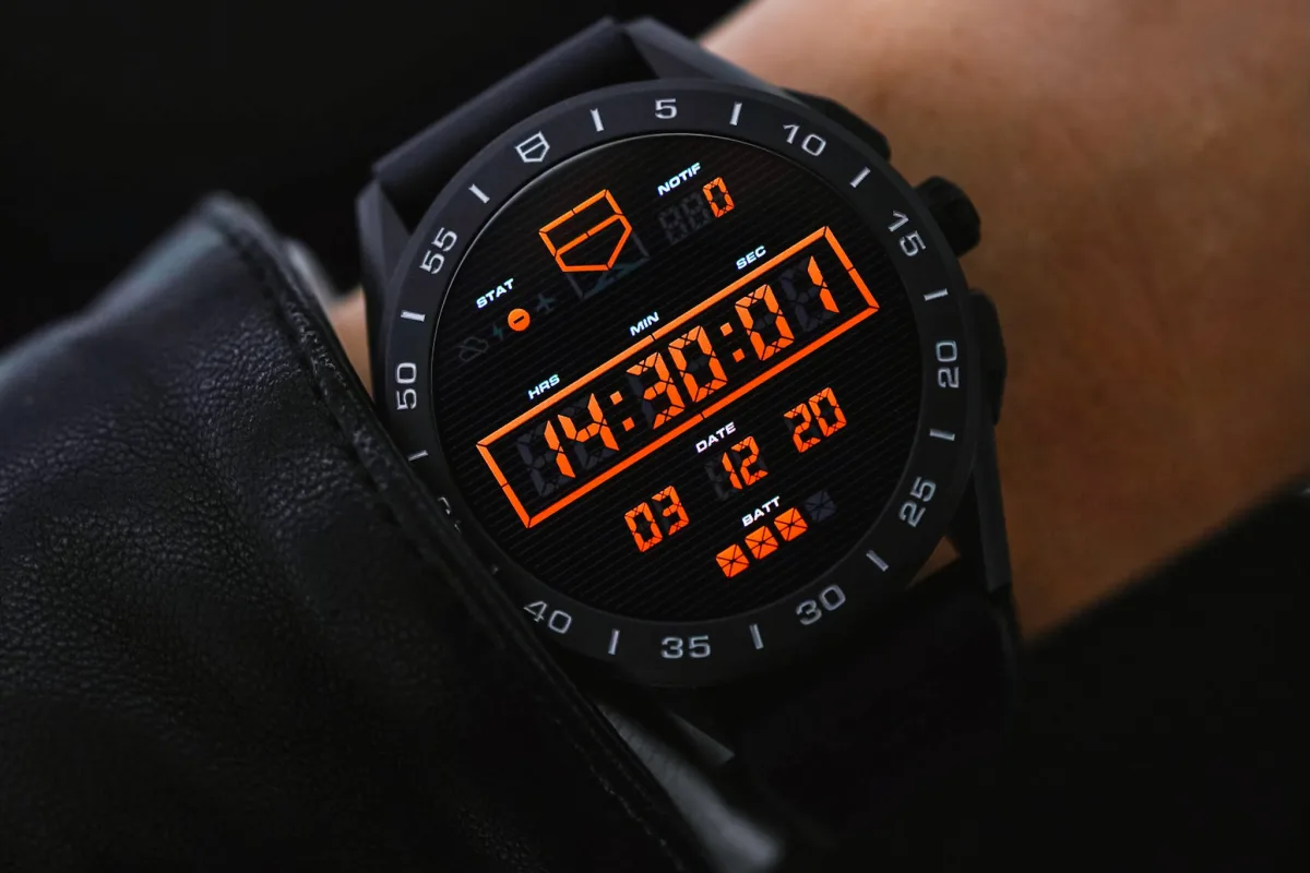 Comparison with traditional TAG Heuer watches