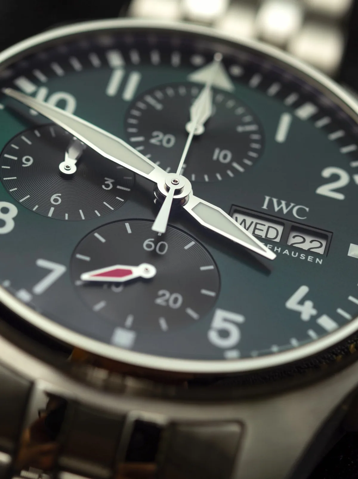 Side profile of the IWC Pilot’s Watch Chronograph 41