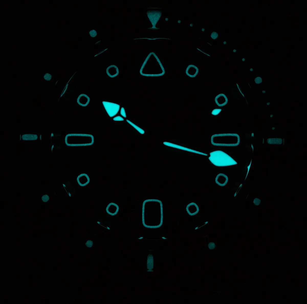Dietrich SD-1 Skindiver Pacific Blue watch front view