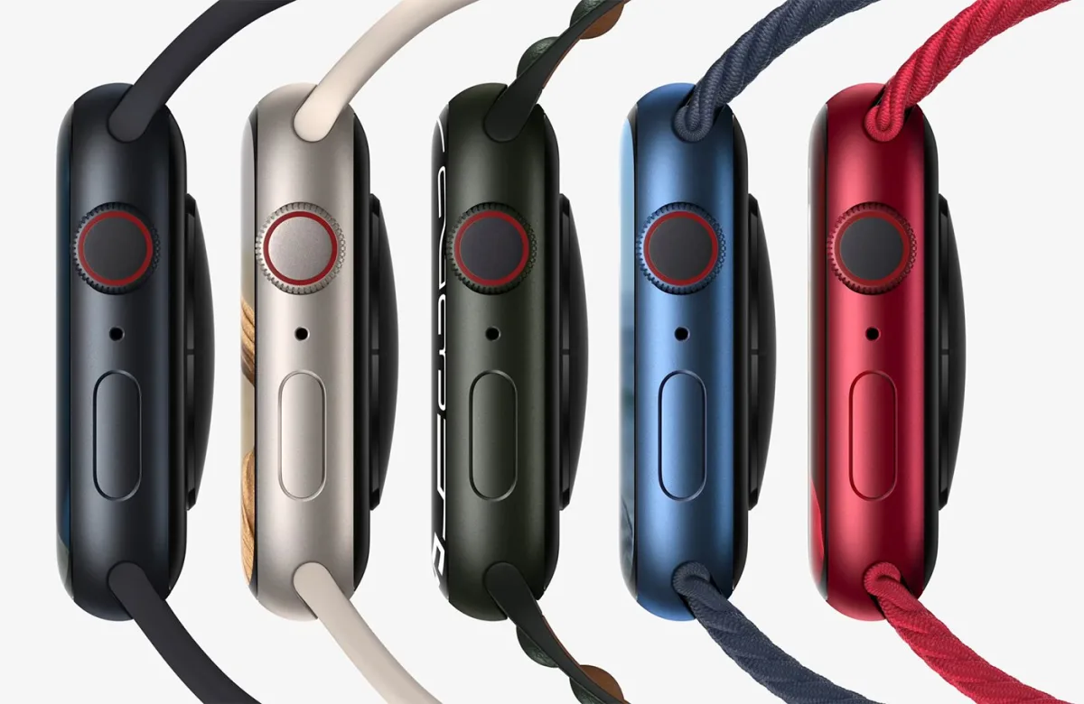 Apple Watch Series 7 in various finishes
