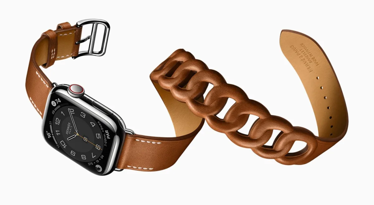 Apple Watch Series 7 with new band options