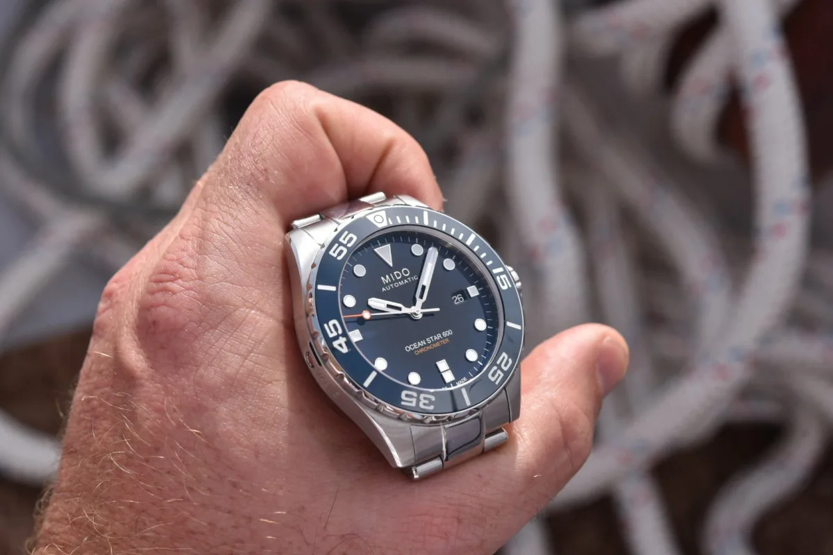 Mido Ocean Star 600 sapphire crystal and dial close-up