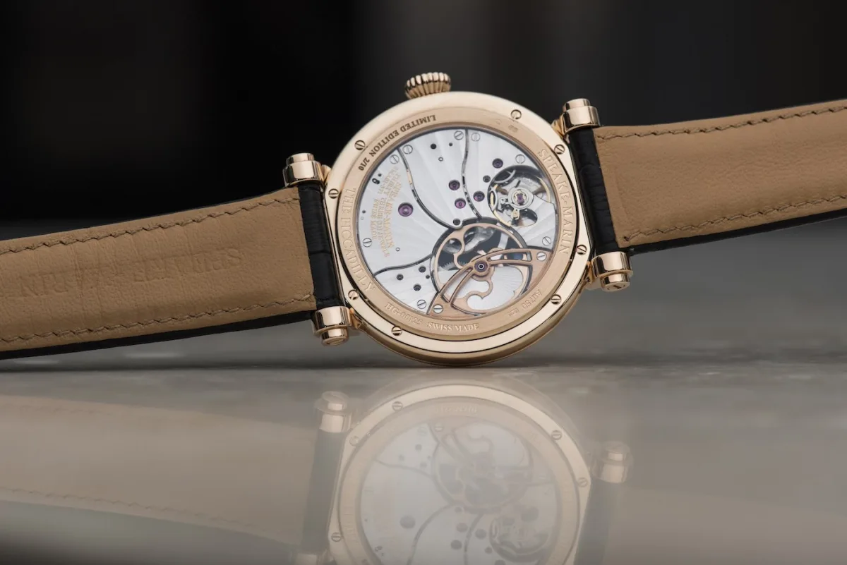 Speake-Marin caliber SMA01 with micro-rotor