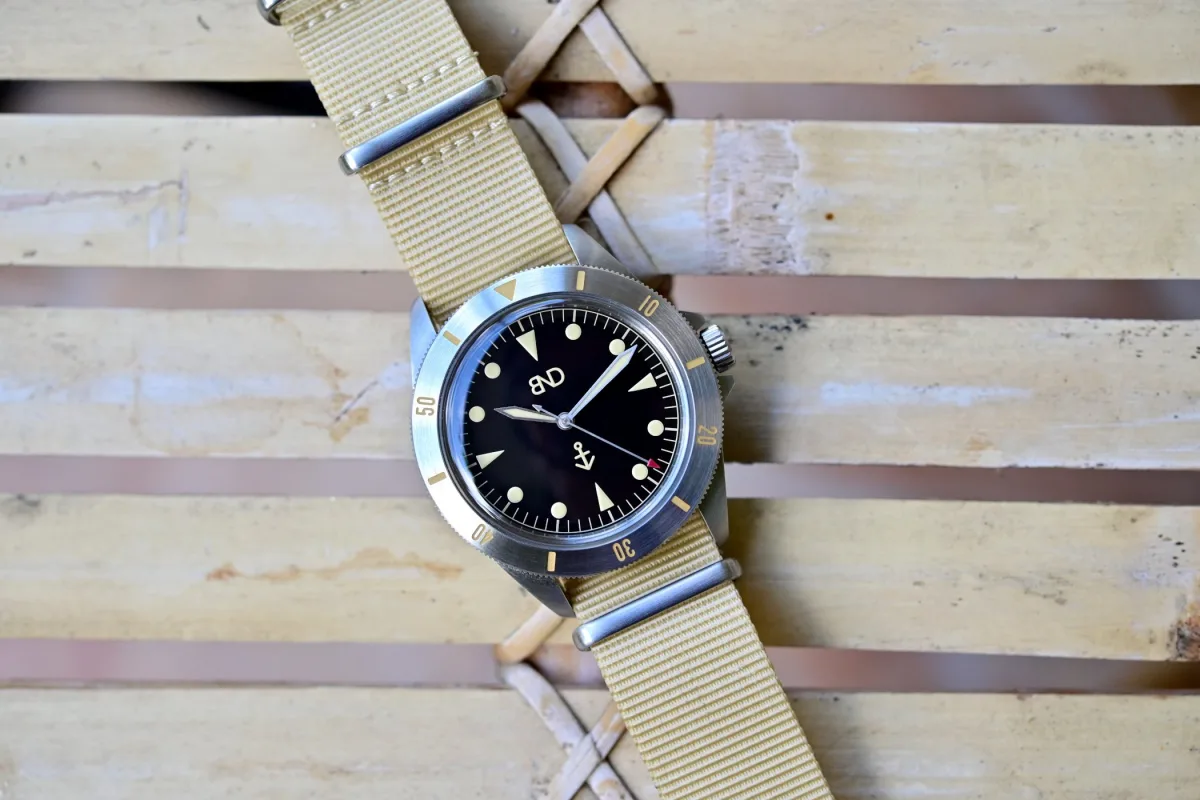BND Watches Neo-Vintage Diver with stainless steel case