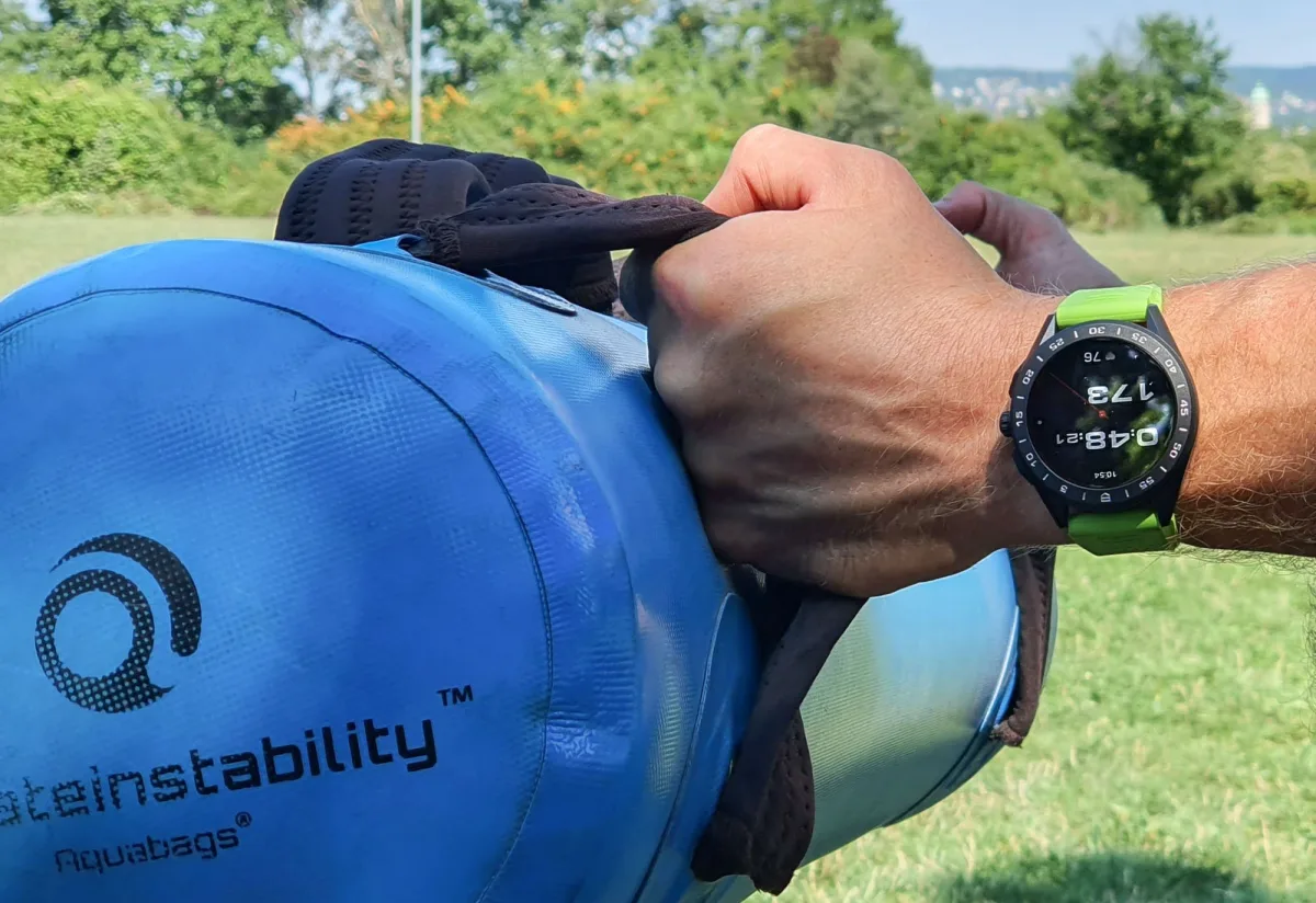 Exploring the features of TAG Heuer Connected