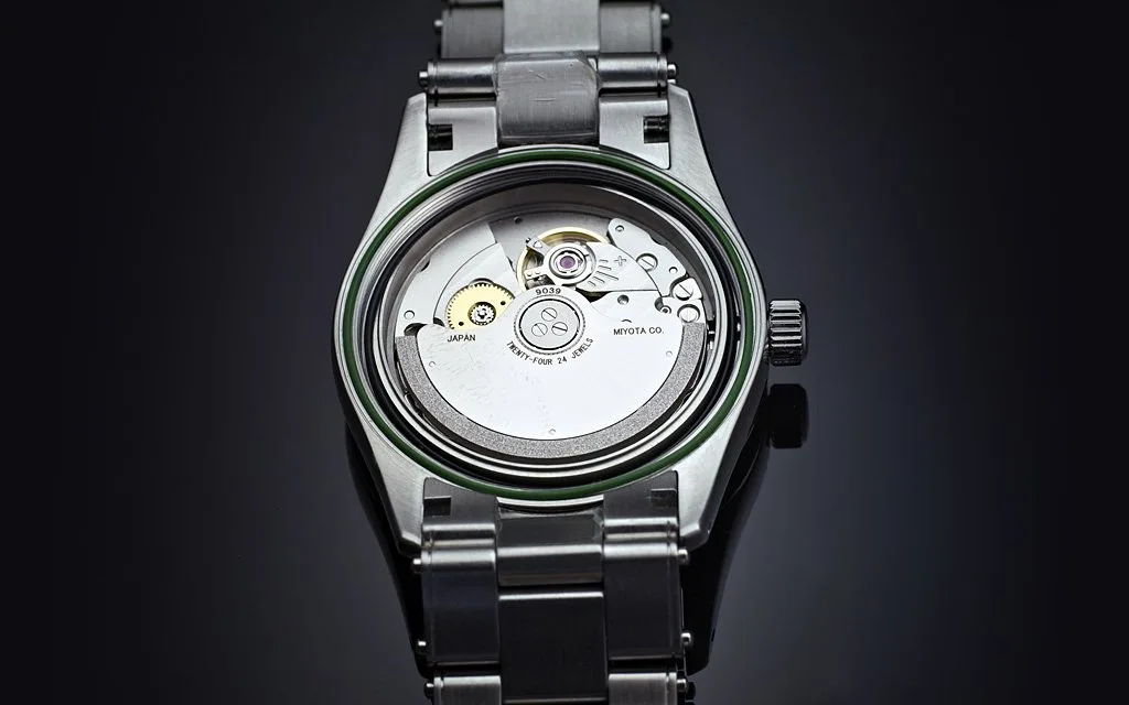 Miyota 9015 movement in Smiths Everest