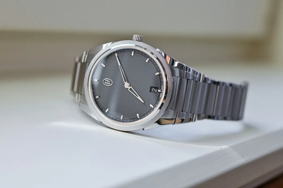 Watch image