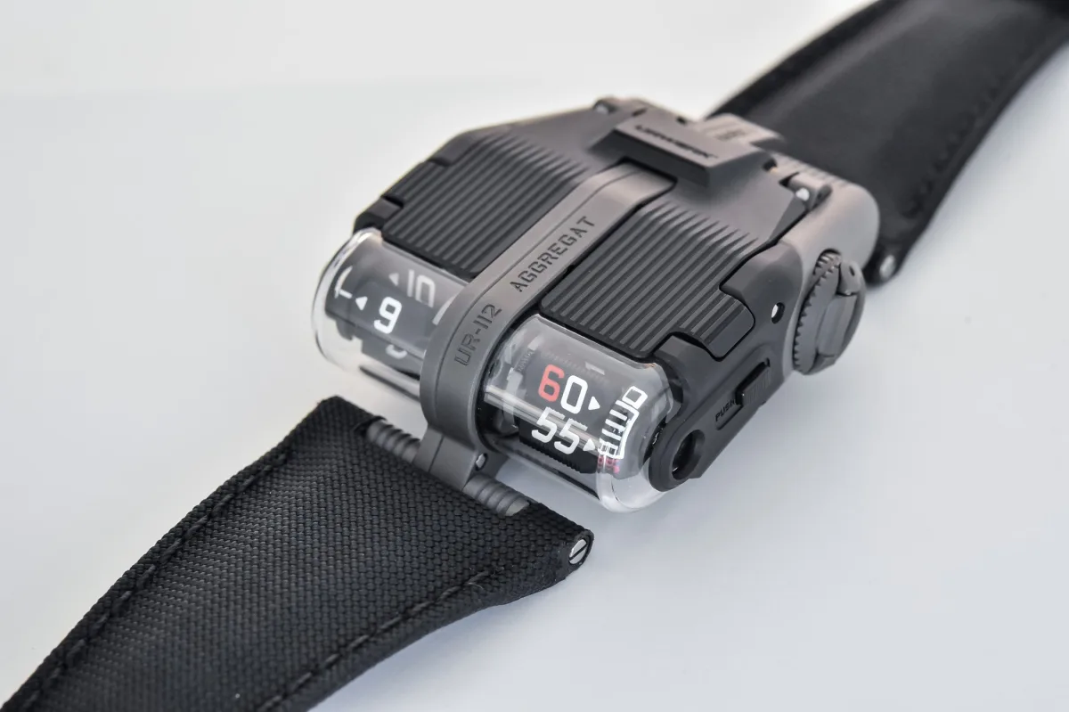 URWERK UR-112 Aggregat watch displaying unique design