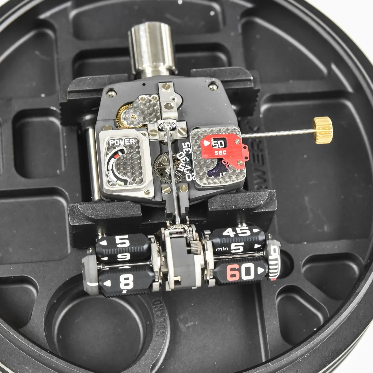 UR-112 Aggregat's complex internal mechanics