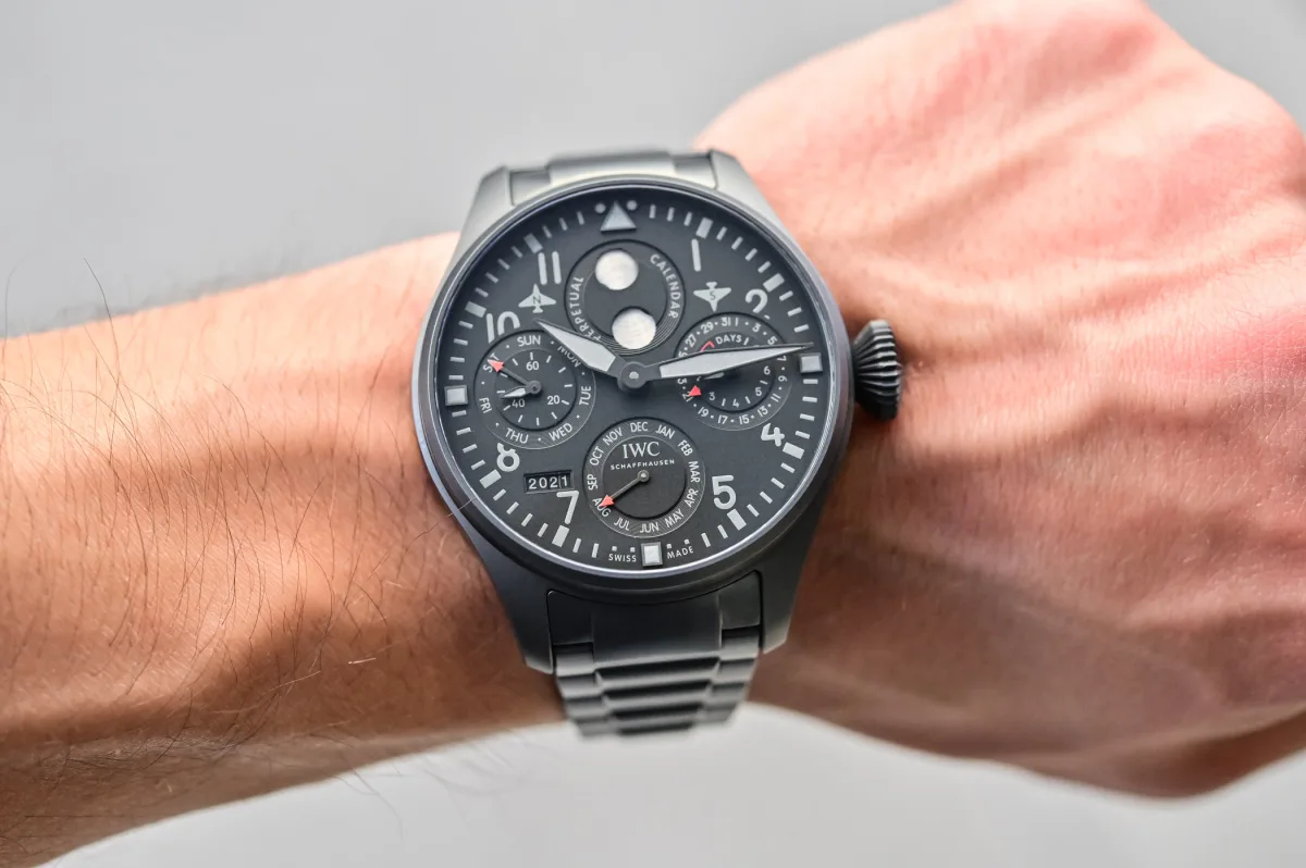 IWC Big Pilot’s Watch Perpetual Calendar TOP GUN Ceratanium close-up