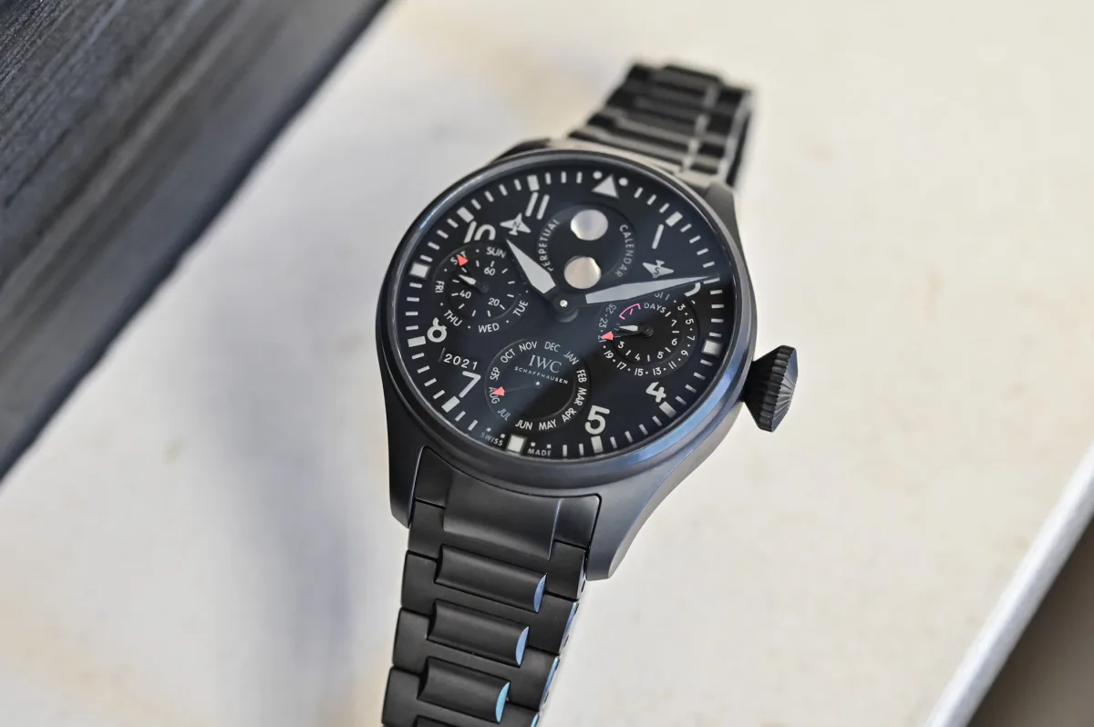 Ceratanium bracelet of IWC Big Pilot’s Watch with folding clasp