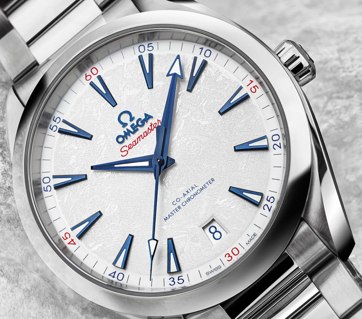 Snow-textured dial of the Omega Seamaster Aqua Terra Beijing 2022
