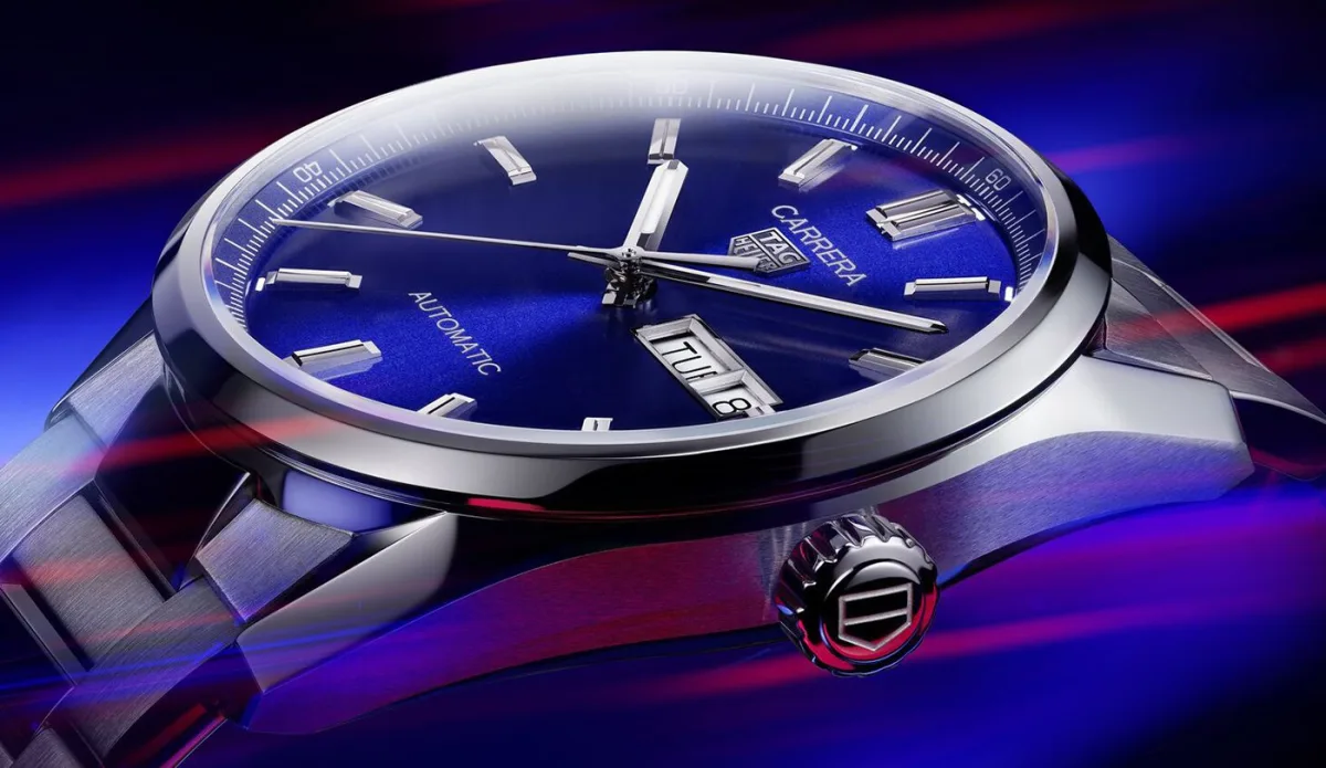 TAG Heuer Carrera stainless steel case design