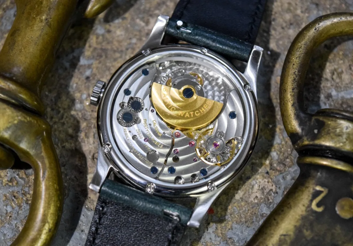 Baltic MR01 watch movement