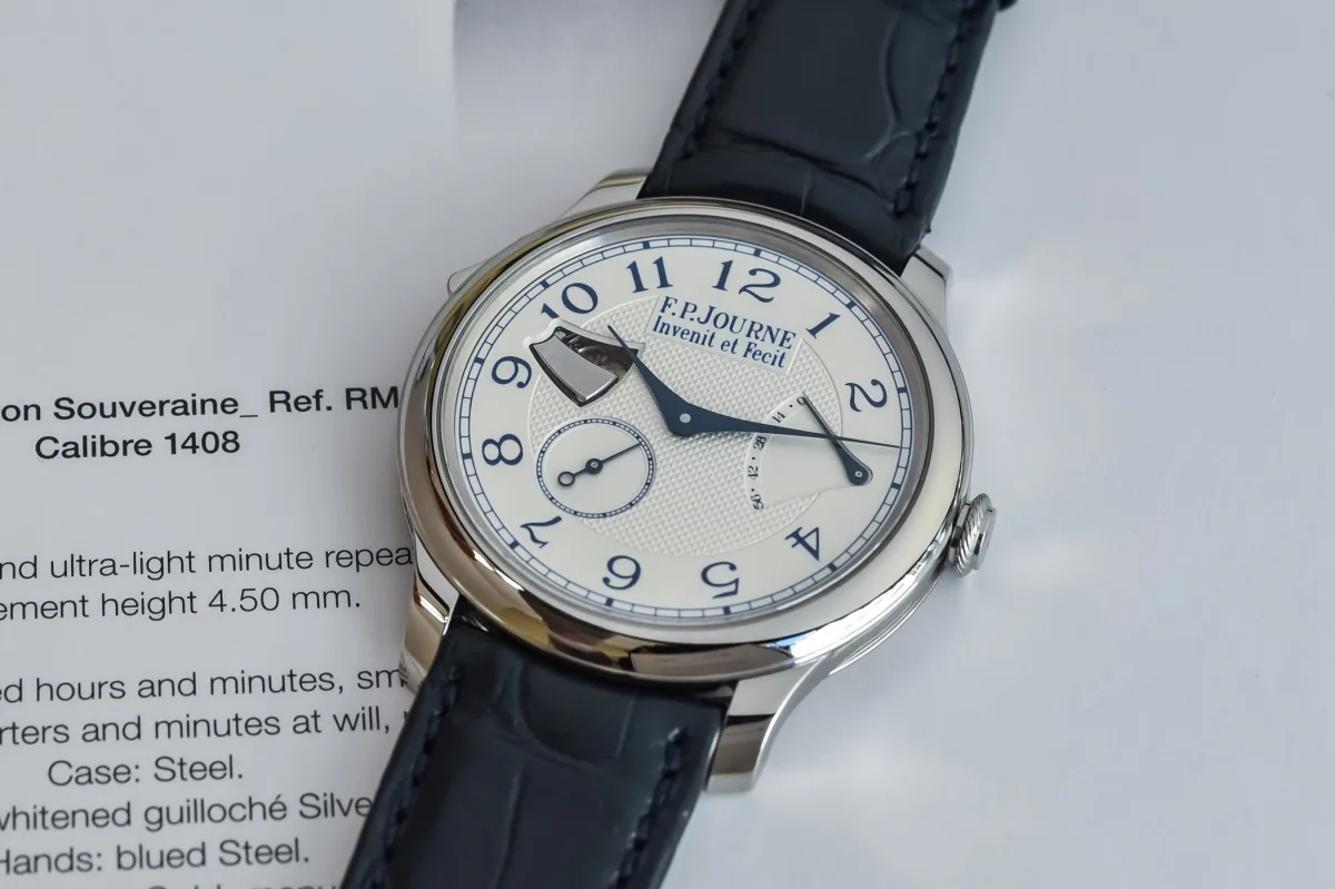 Comparative thickness of F.P. Journe and other watches