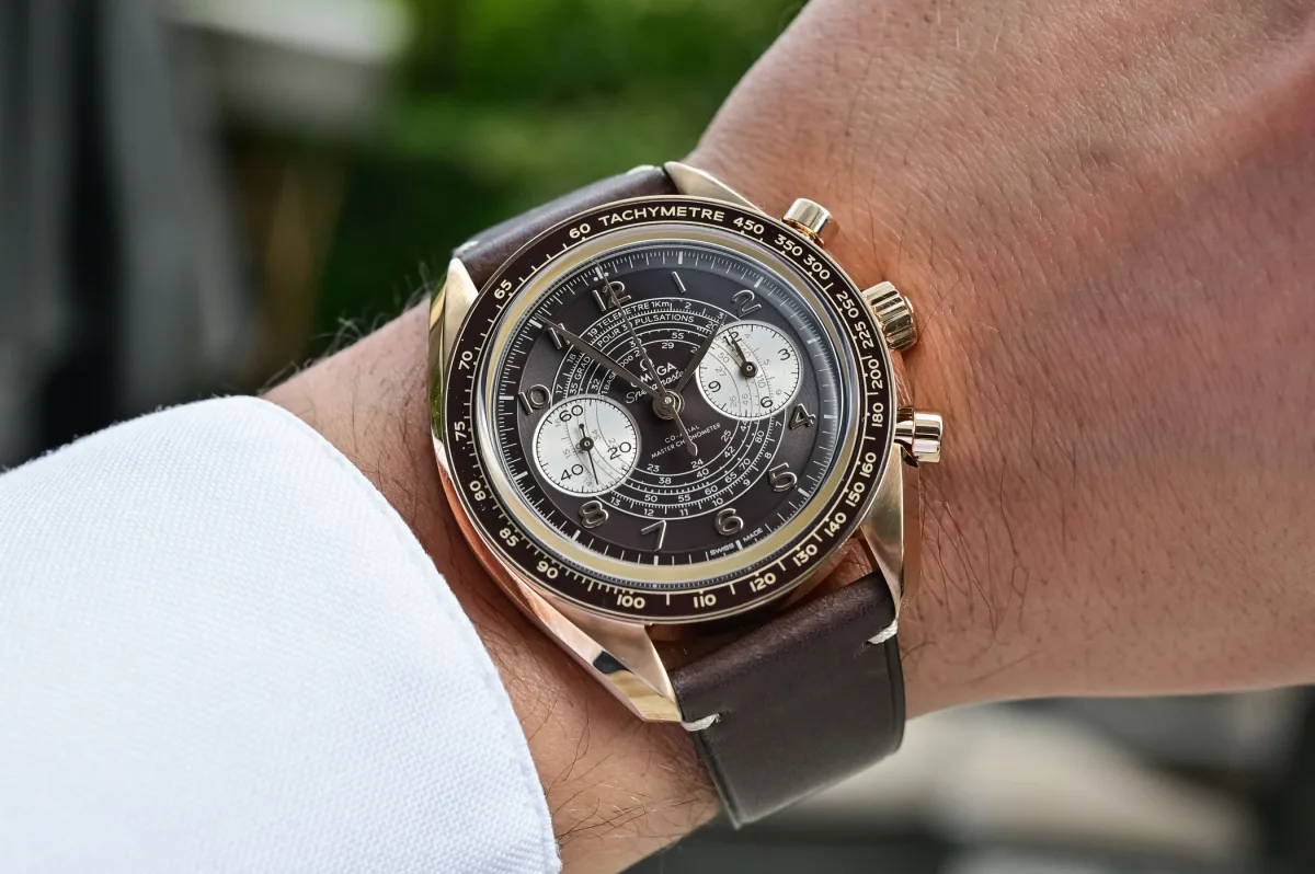 Omega Speedmaster Chronoscope Bronze Gold leaf-shaped hands
