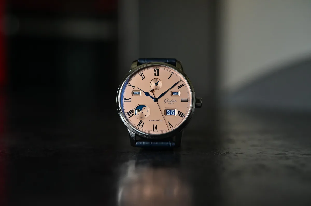 Glashütte Original Senator Excellence watch in display