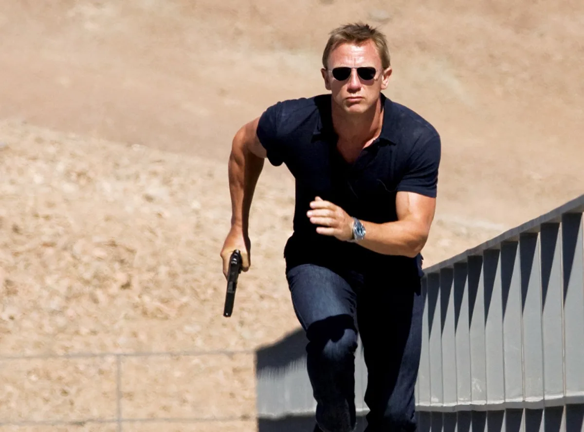 OMEGA watch with no Q Branch gadgets in Quantum of Solace.