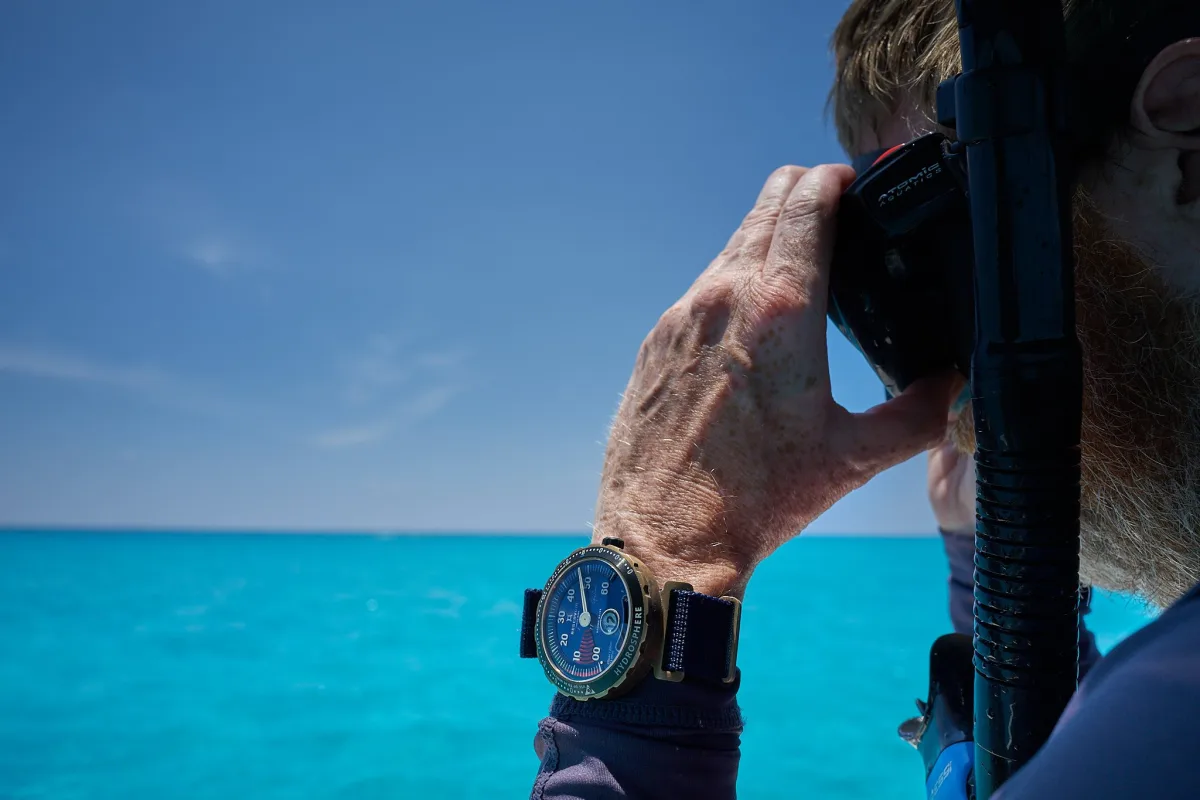 Power reserve indicator on Reservoir Hydrosphere watch.