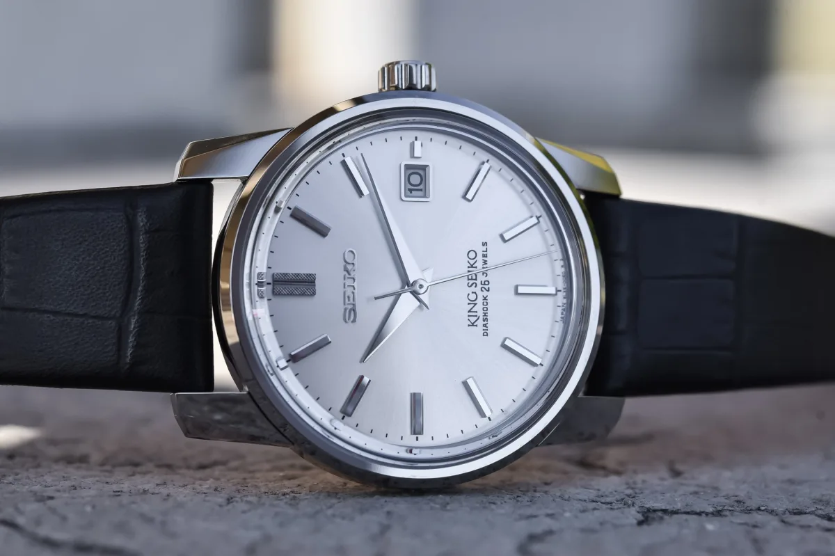 Side profile of King Seiko KSK SJE083 case