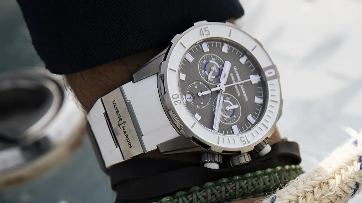 Ulysse Nardin Diver Chronograph 44mm Great White rubber strap
