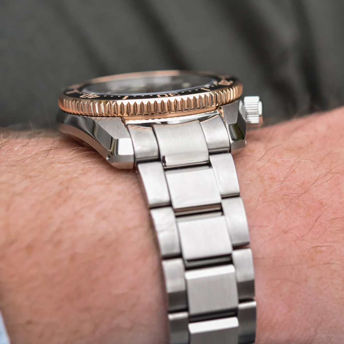 Seiko SPB240J1 crown and case back view