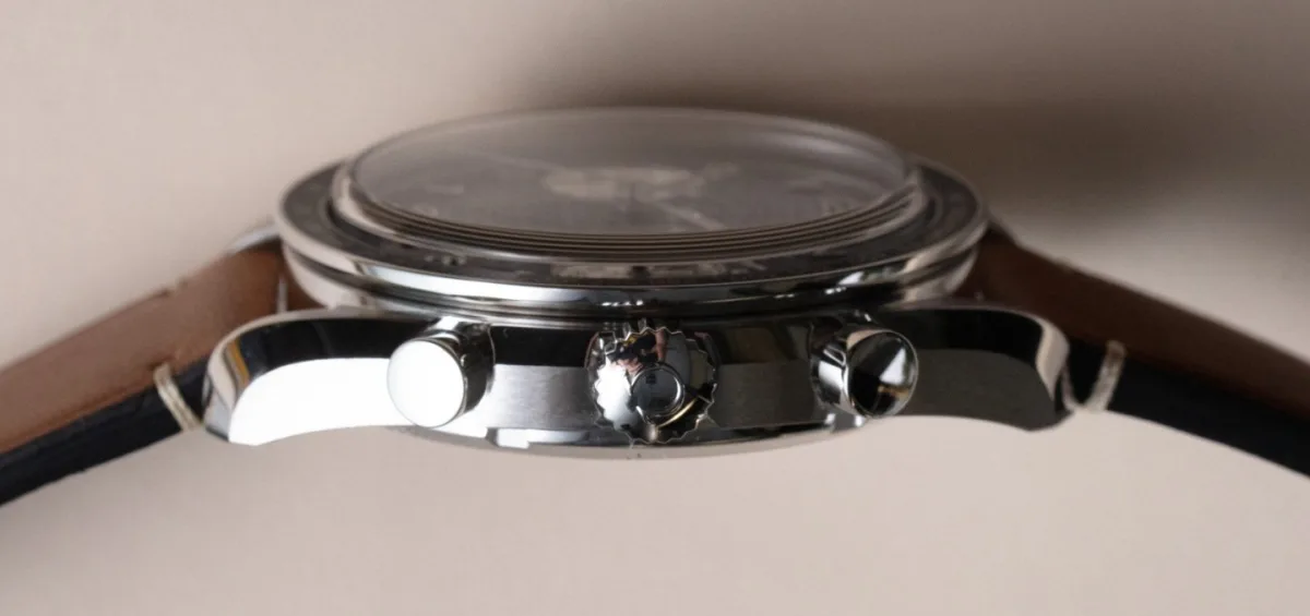 Omega Speedmaster Chronoscope in bronze gold case