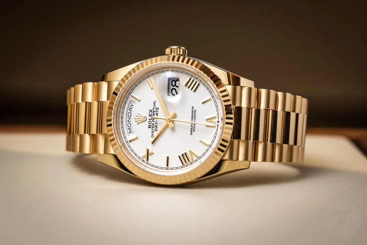 Isotope Hydrium NASA watch introduction