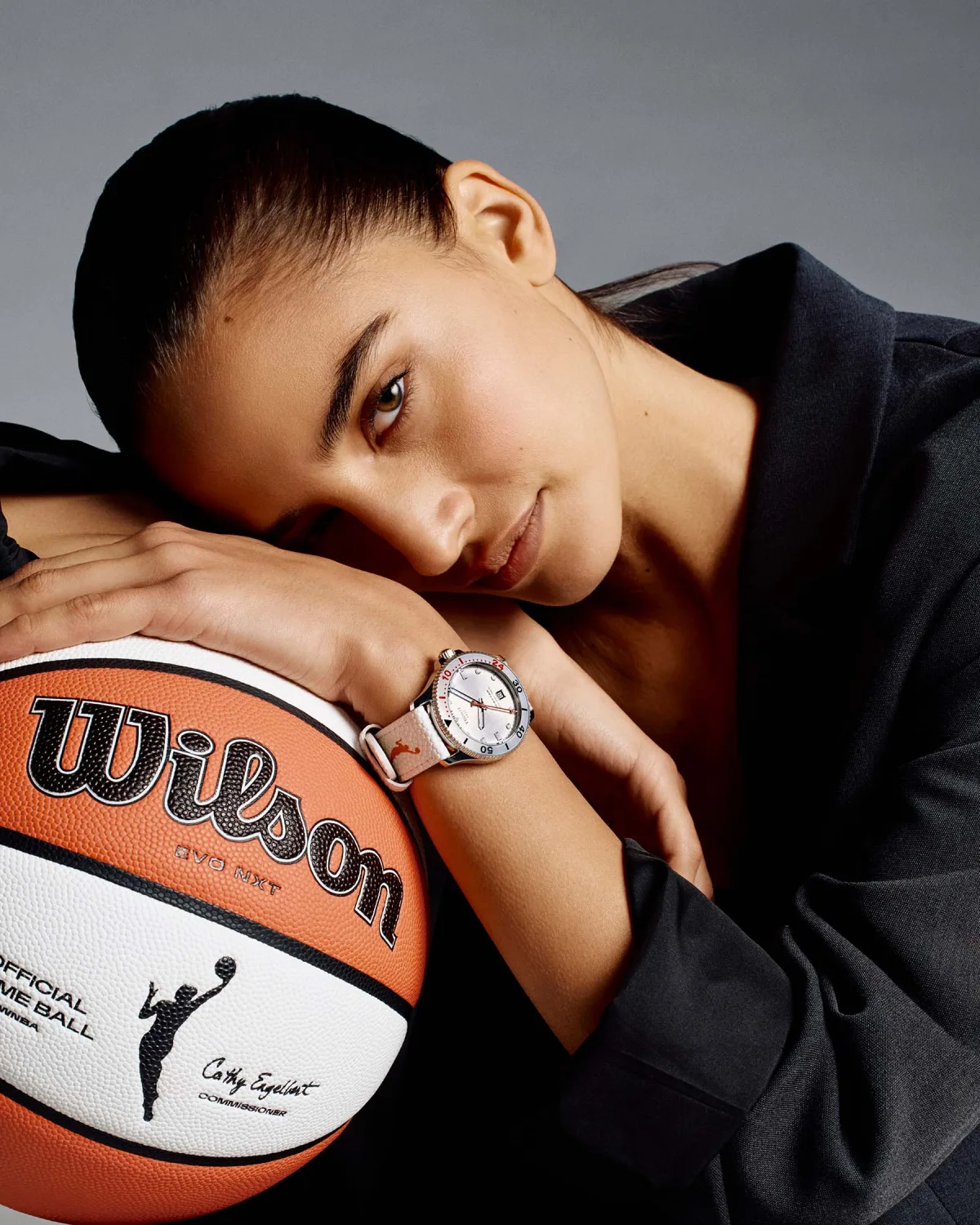 Tissot Seastar Wilson WNBA Quartz movement