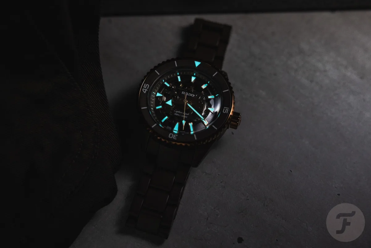 Comfortable fit of Rado Captain Cook ceramic bracelet on wrist