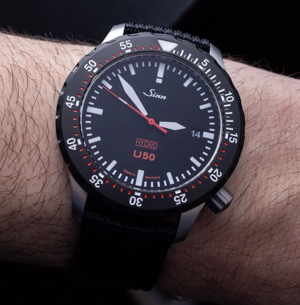Closer look at Sinn U50 Hydro's dial clarity