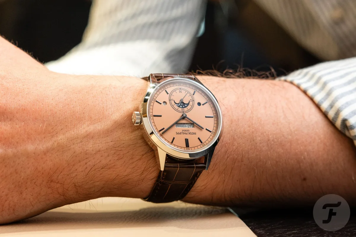 Balanced dial design of Patek Philippe 5236P