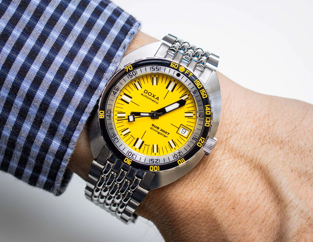 Doxa SUB 200T price and strap options