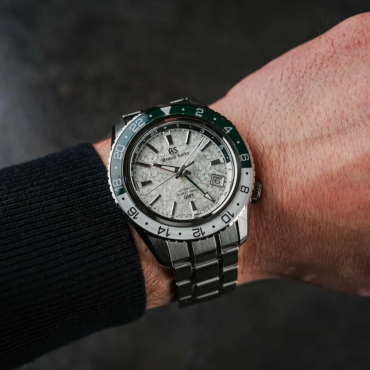 Grand Seiko SBGJ277 Hi-Beat 9S86 caliber and bracelet