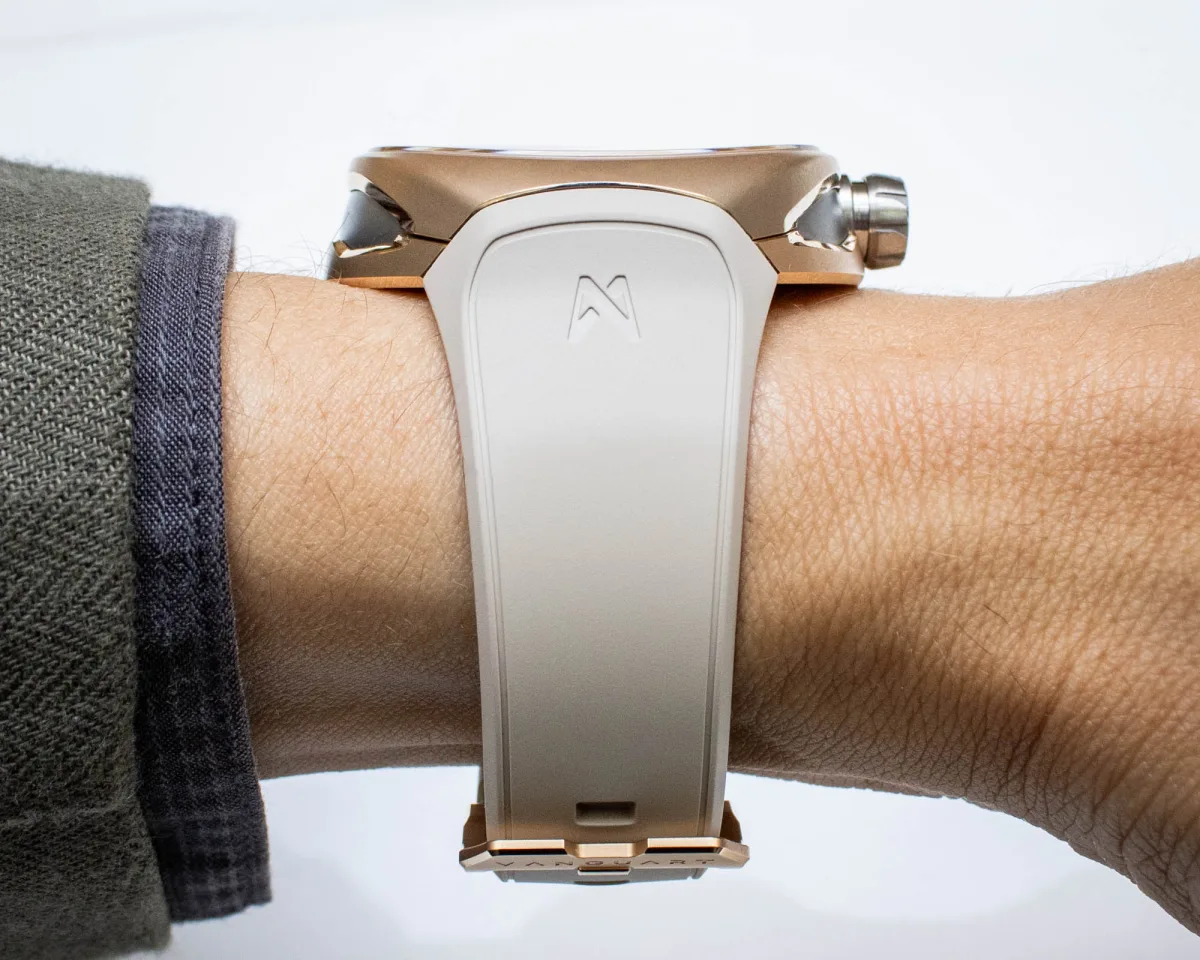 Sapphire crystal on Vanguart Orb watch with concave profile