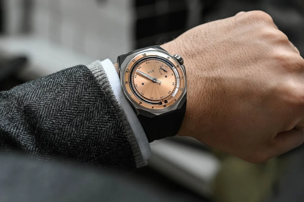 HYT T1 series watch with ergonomic design