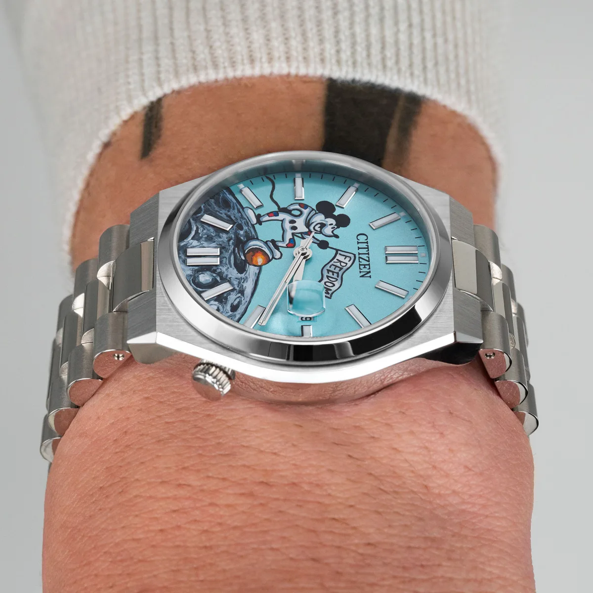 Citizen Tsuyosa Automatic NJ0151-53M watch specifications