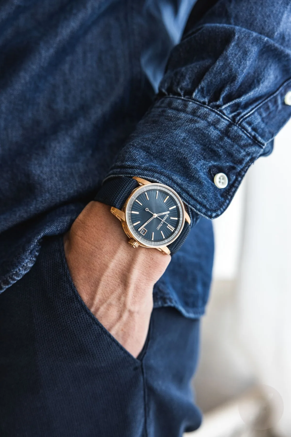 Automatic caliber 4302 in the 41mm model