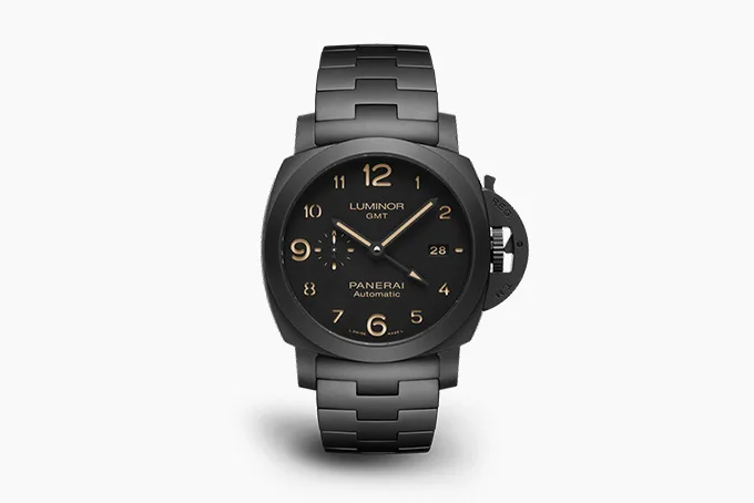 Panerai Tuttonero Luminor GMT with black ceramic case