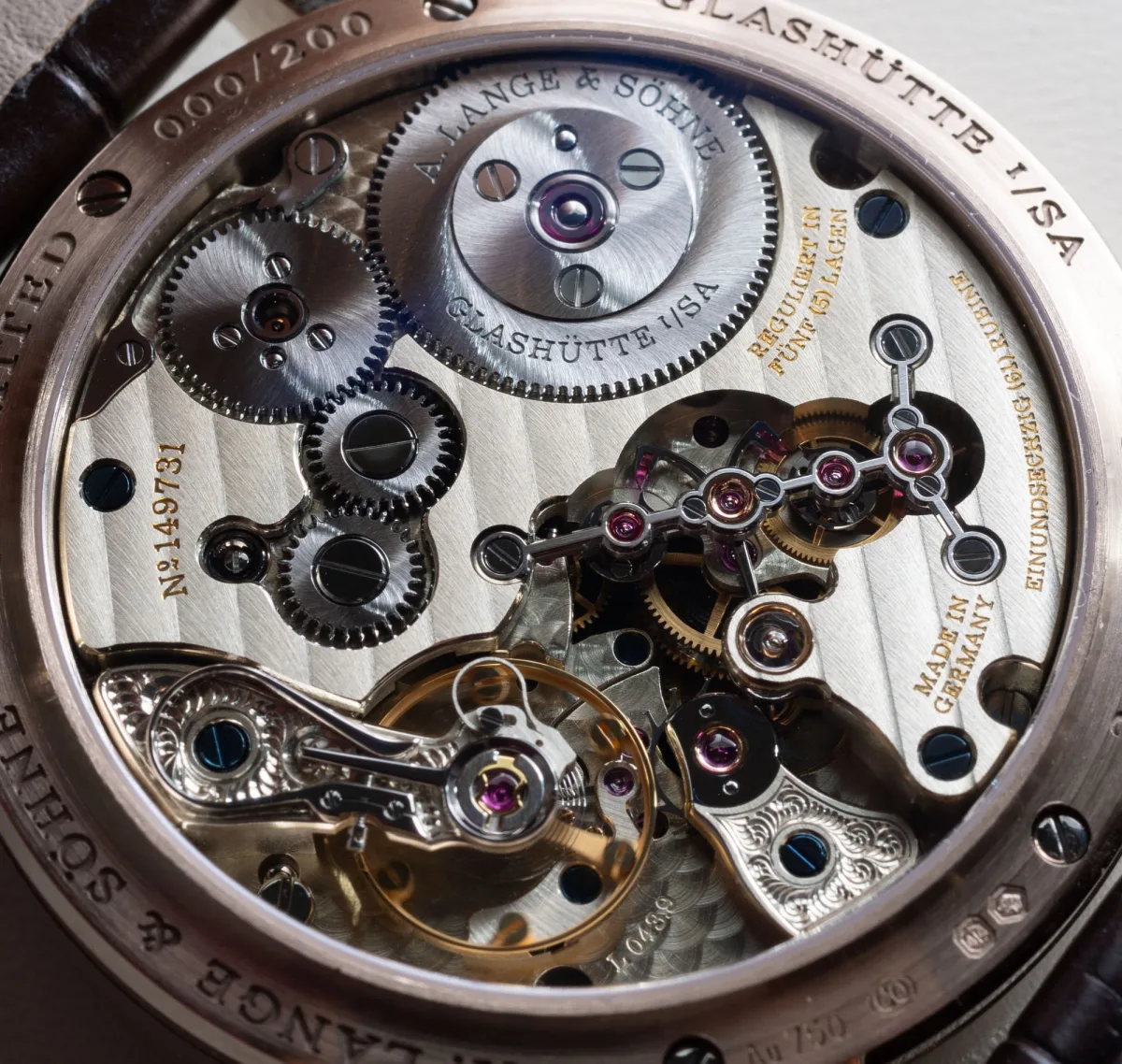 Back view showing Zeitwerk Honeygold Lumen movement