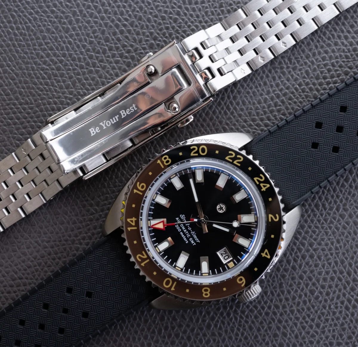 Jack Mason Strat-O-Timer GMT watch face