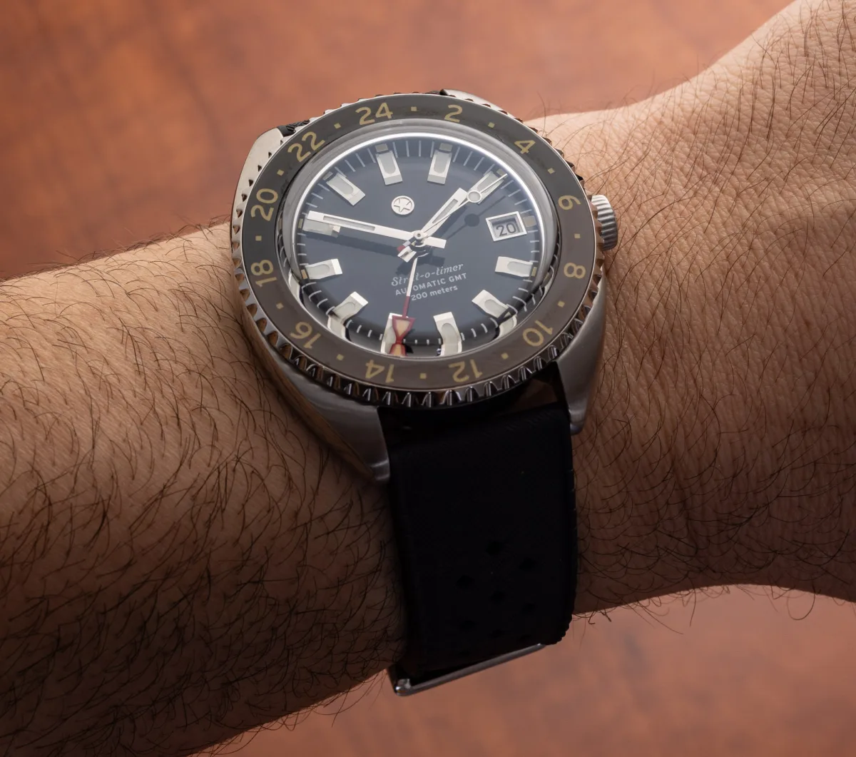 Jack Mason Strat-O-Timer GMT with rubber strap