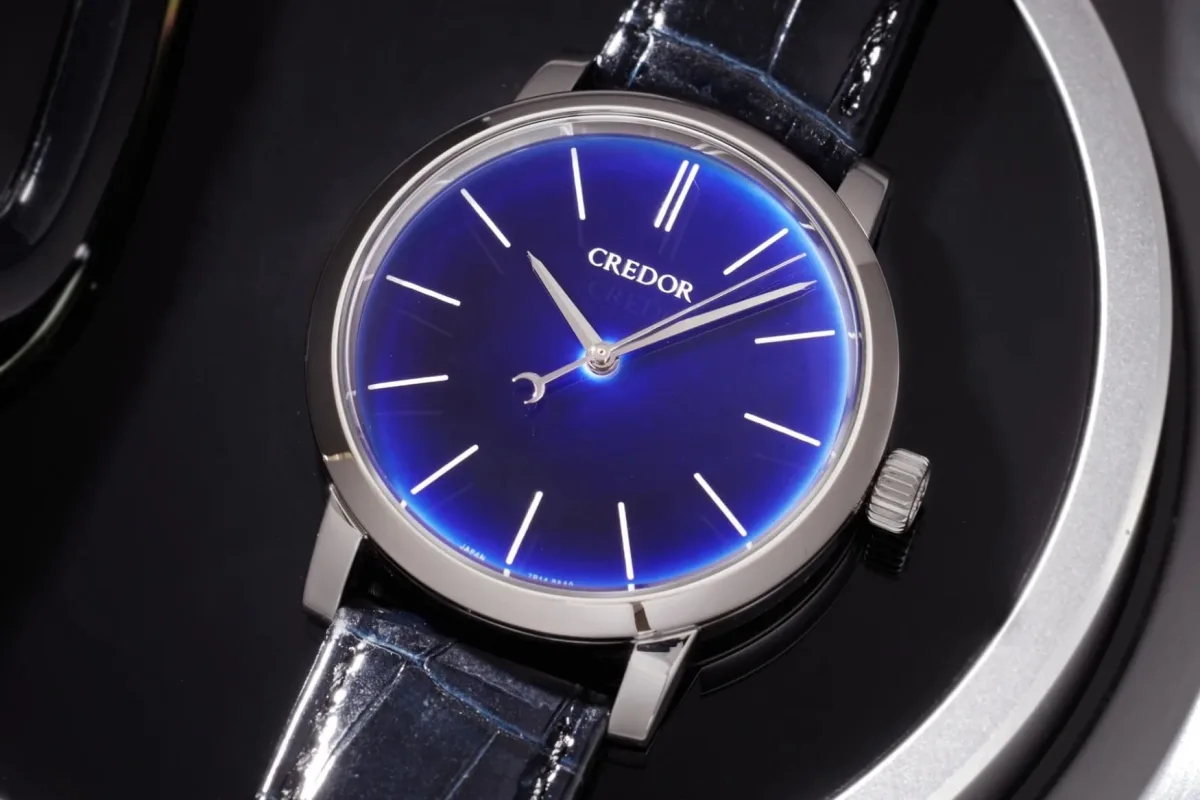H. Moser & Cie Streamliner Small Seconds Blue Enamel watch